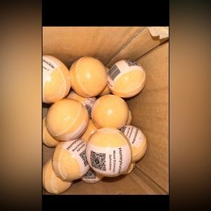 Bath bombs